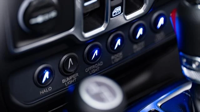 2026 Jeep JL Wrangler - Image 20 of 21