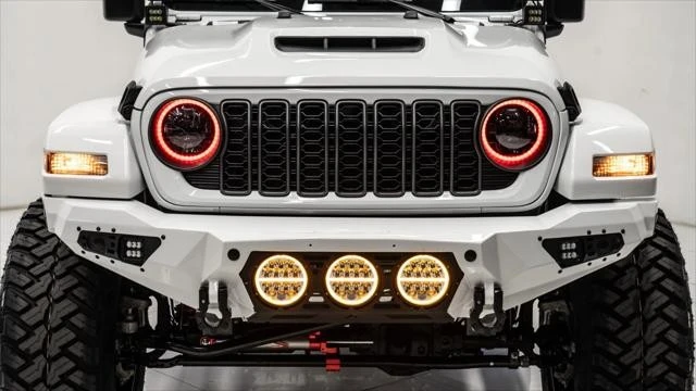 2026 Jeep JL Wrangler - Image 11 of 21