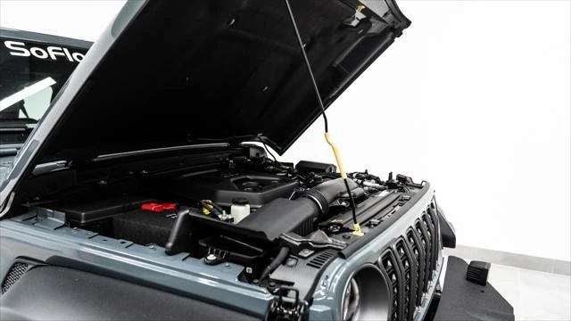 2026 Jeep JL Wrangler - Image 10 of 21