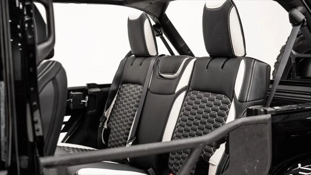 2026 Jeep JL Wrangler - Image 9 of 21