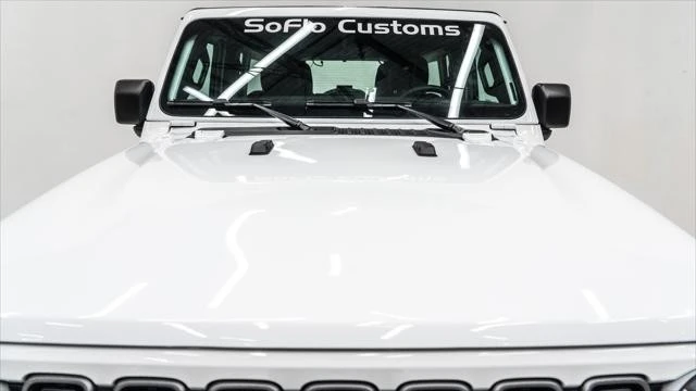 2026 Jeep JL Wrangler - Image 19 of 21