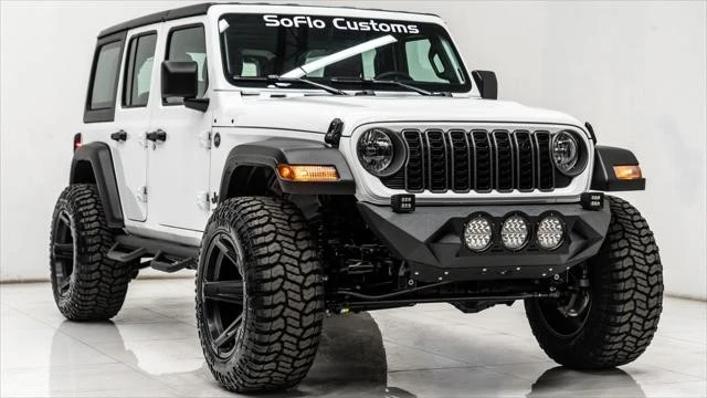 2026 Jeep JL Wrangler - Image 17 of 21