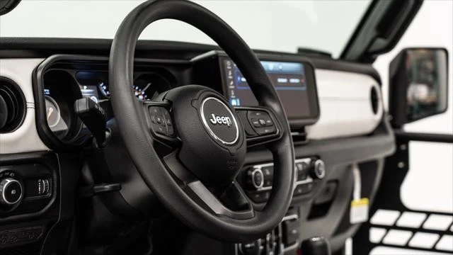 2026 Jeep JL Wrangler - Image 10 of 21