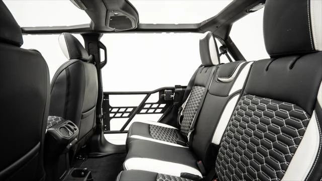 2026 Jeep JL Wrangler - Image 15 of 21