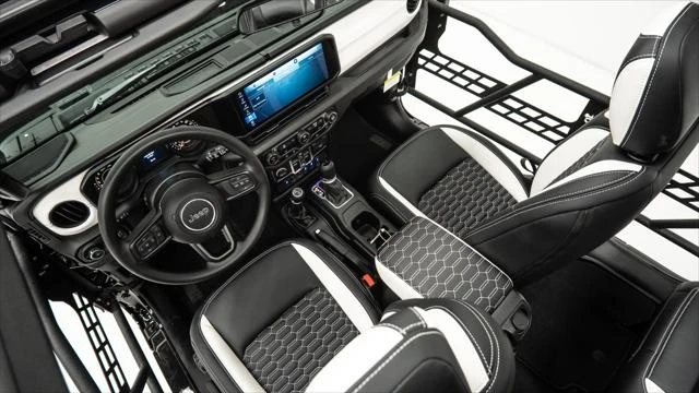 2026 Jeep JL Wrangler - Image 14 of 21