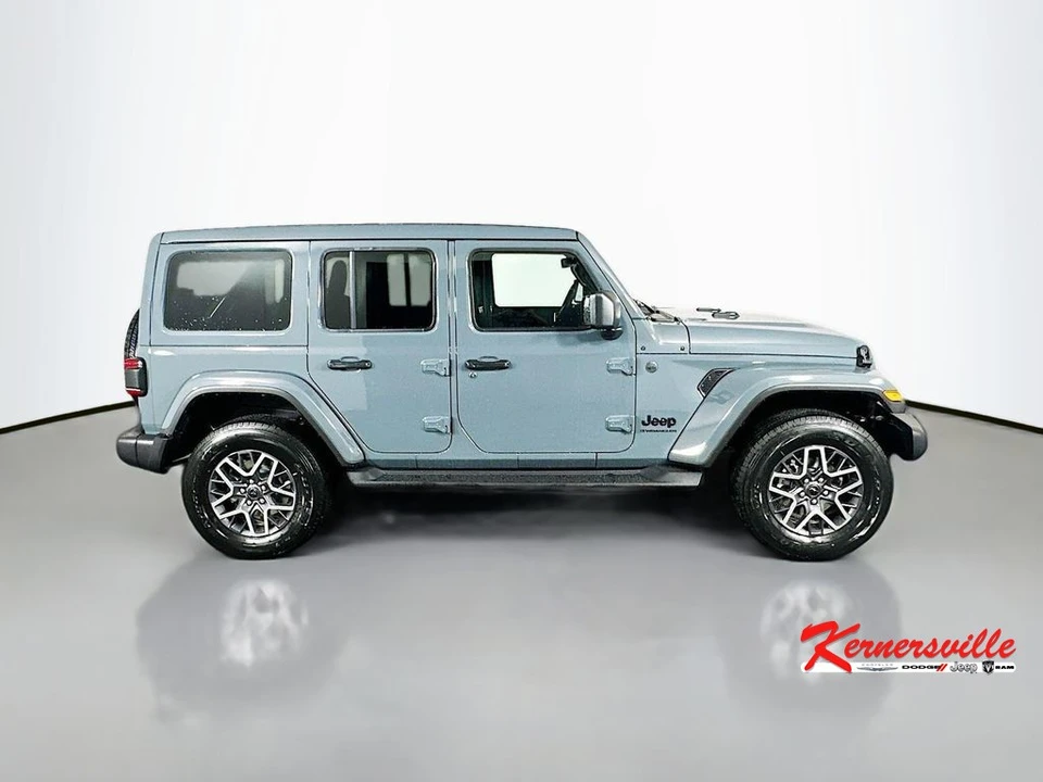 2026 Jeep JL Wrangler - Image 8 of 12