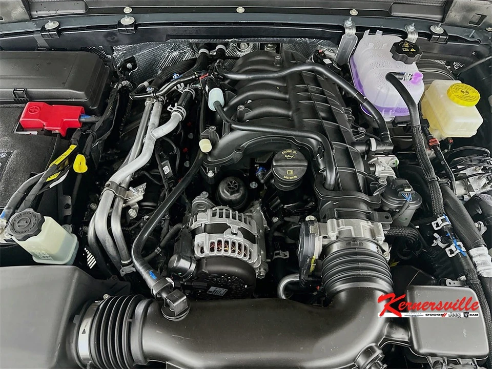 2026 Jeep JL Wrangler - Image 18 of 21