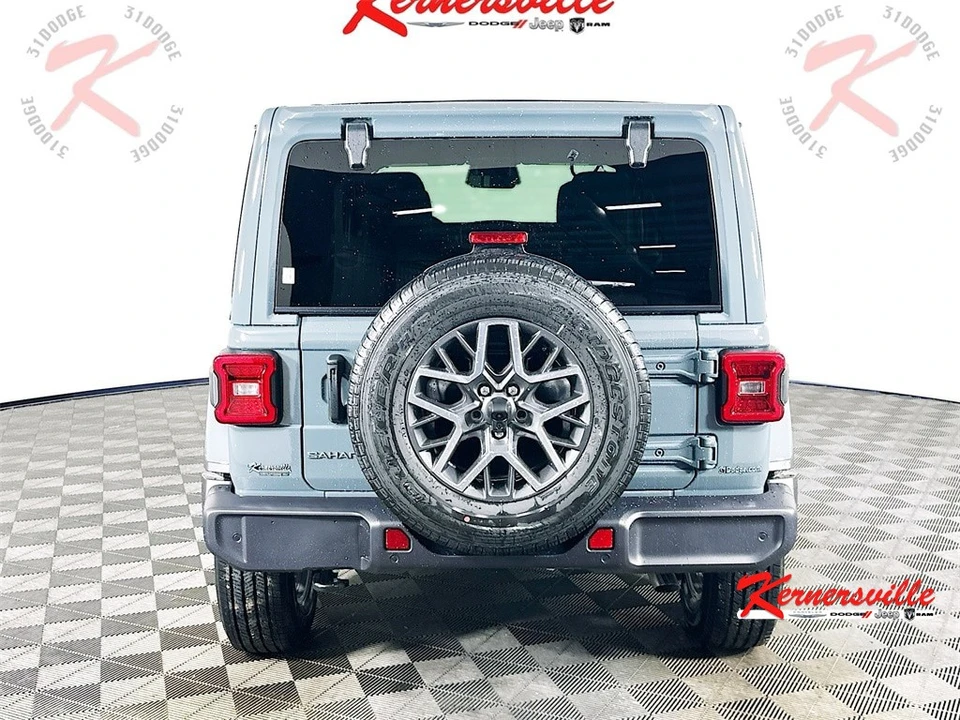 2026 Jeep JL Wrangler - Image 6 of 21