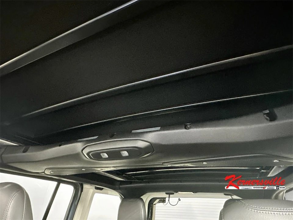 2026 Jeep JL Wrangler - Image 14 of 21