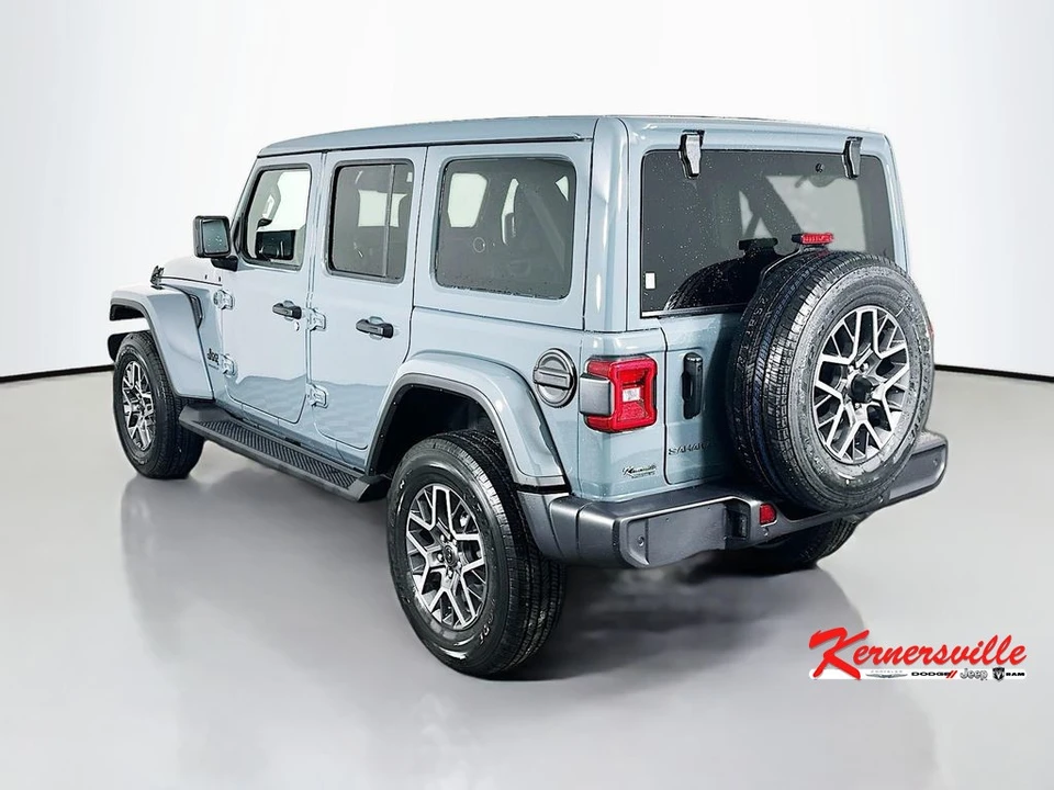 2026 Jeep JL Wrangler - Image 5 of 12