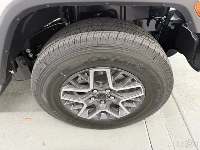 2026 Jeep JL Wrangler - Image 4 of 12