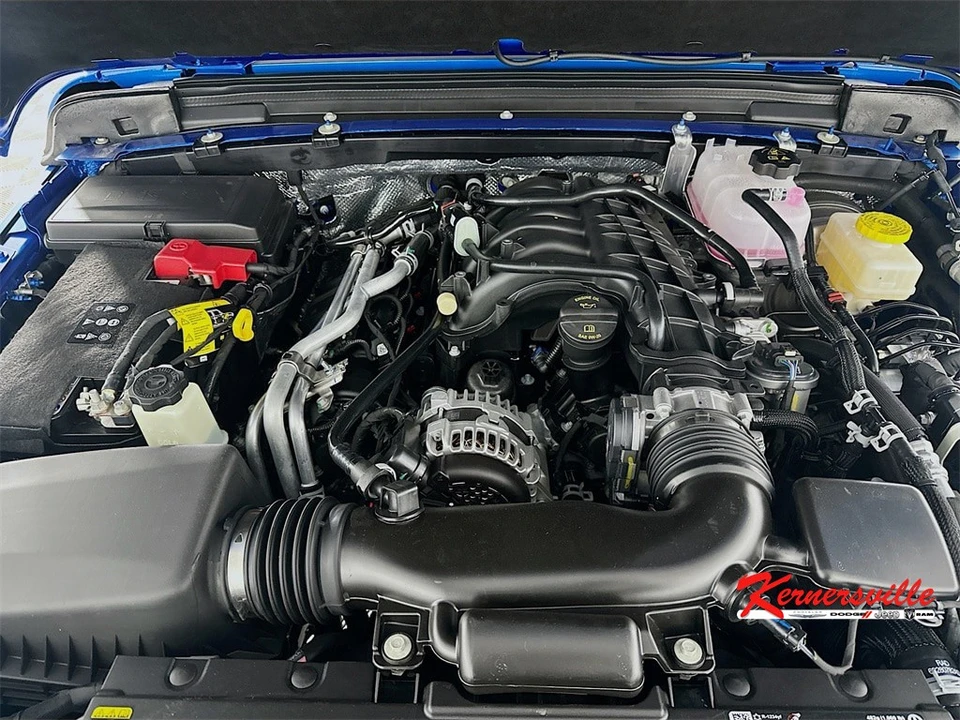 2026 Jeep JL Wrangler - Image 17 of 20