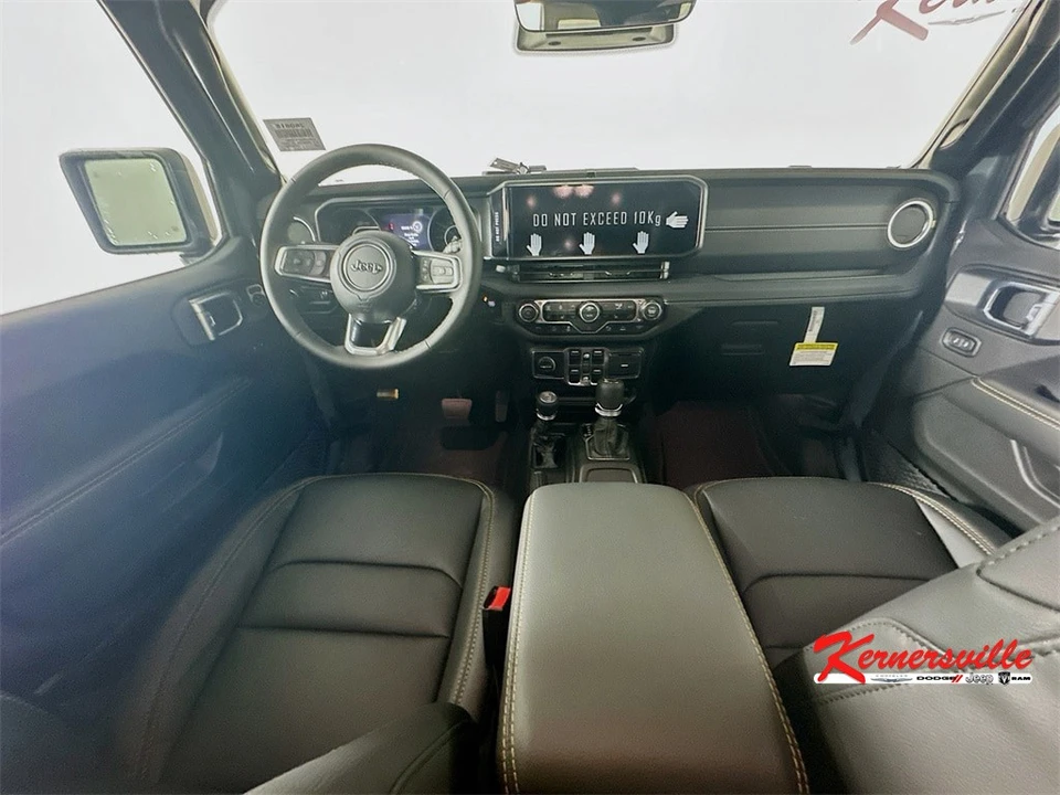 2026 Jeep JL Wrangler - Image 9 of 20
