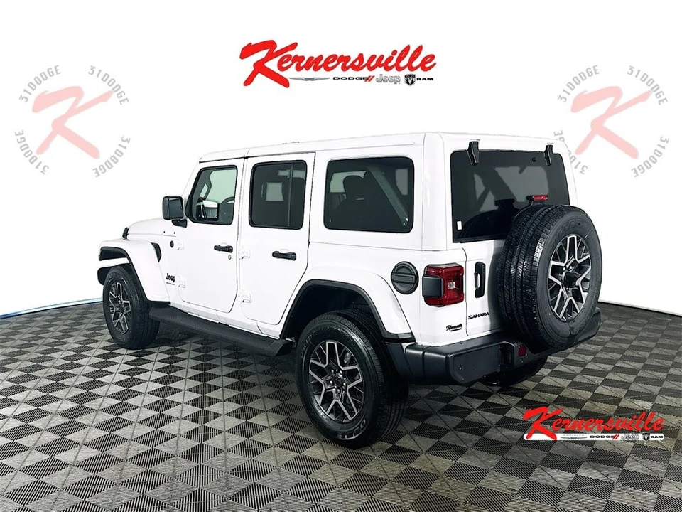 2026 Jeep JL Wrangler - Image 5 of 20
