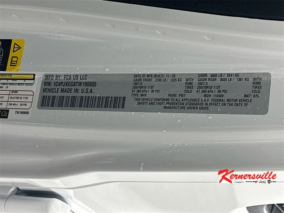 2026 Jeep JL Wrangler - Image 18 of 20