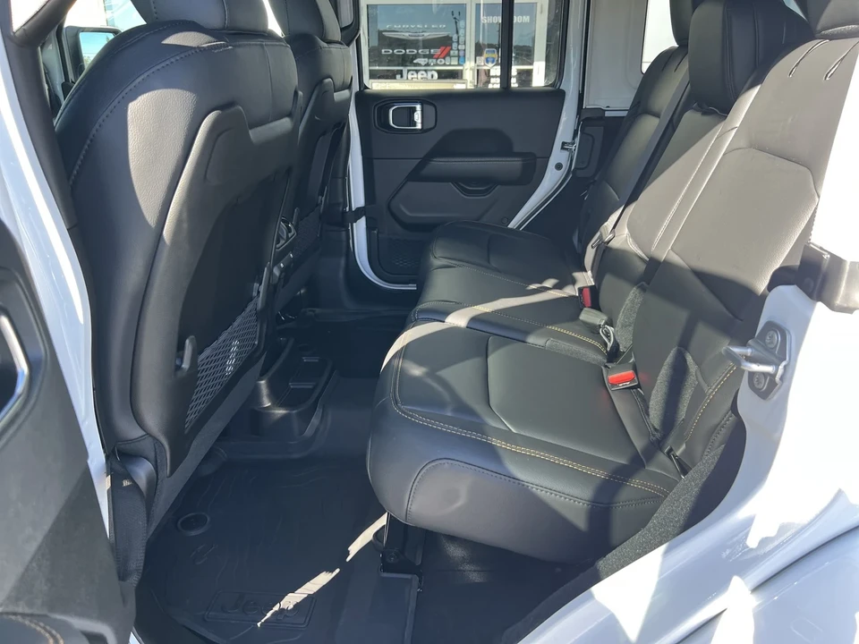 2026 Jeep JL Wrangler - Image 11 of 21