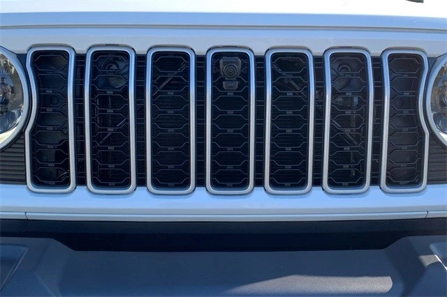 2026 Jeep JL Wrangler - Image 9 of 12