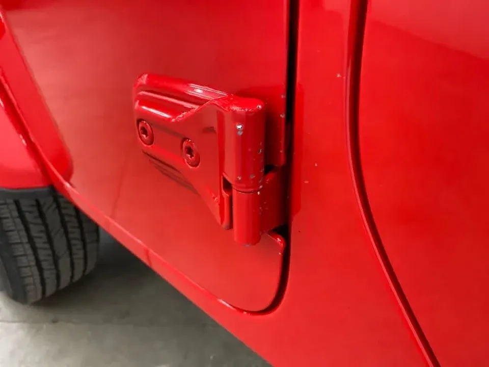 2026 Jeep JL Wrangler - Image 15 of 20