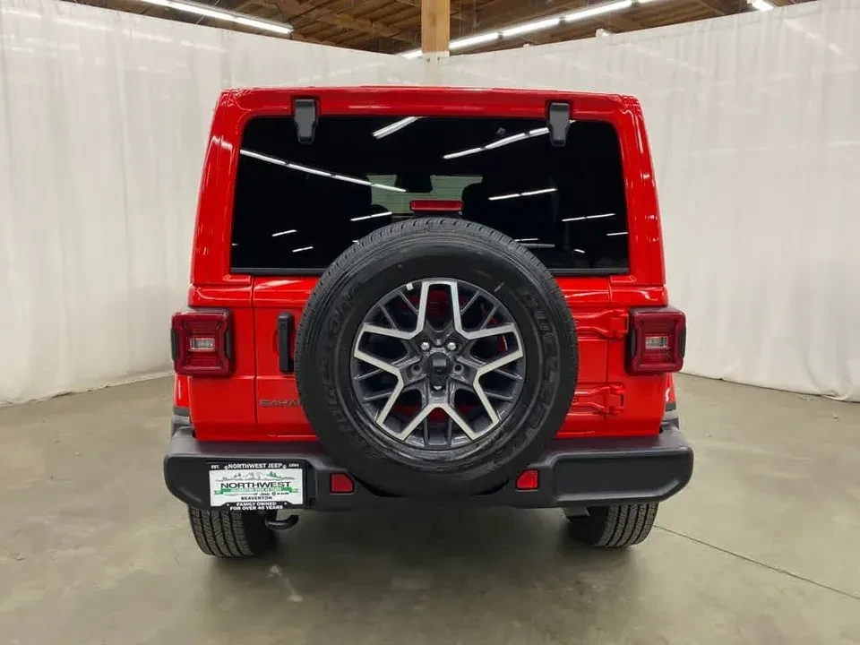 2026 Jeep JL Wrangler - Image 3 of 20