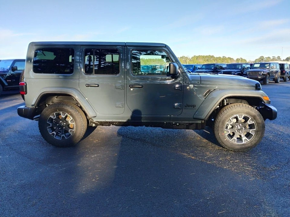 2026 Jeep JL Wrangler - Image 4 of 12