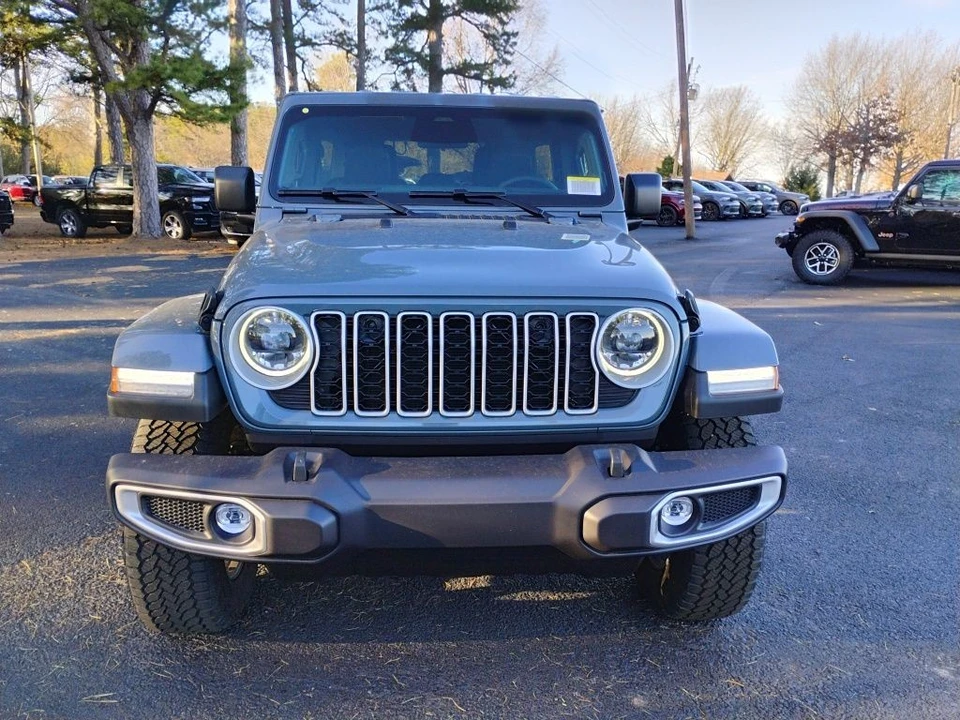 2026 Jeep JL Wrangler - Image 2 of 12
