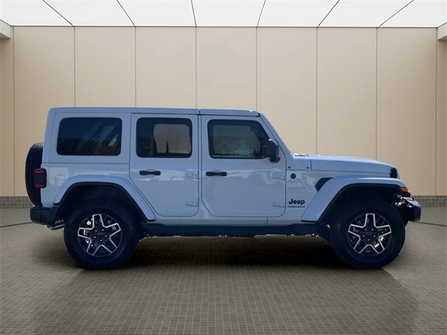 2026 Jeep JL Wrangler - Image 6 of 12
