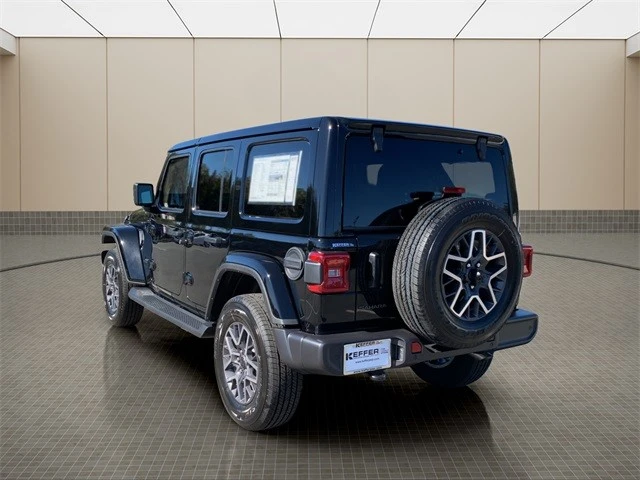 2026 Jeep JL Wrangler - Image 3 of 12