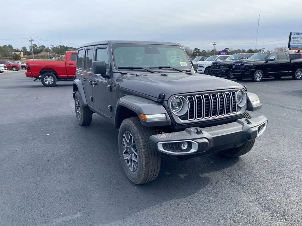 2026 Jeep JL Wrangler - Image 3 of 12