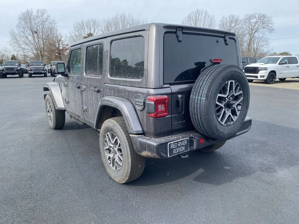 2026 Jeep JL Wrangler - Image 7 of 12