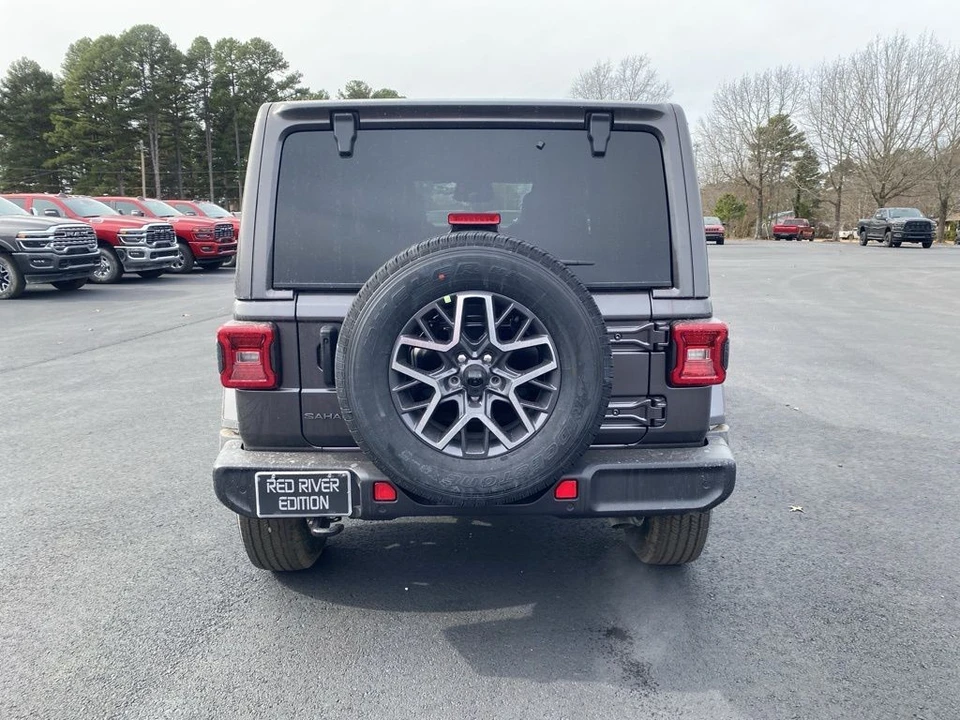 2026 Jeep JL Wrangler - Image 6 of 12