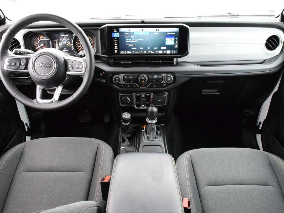 2026 Jeep JL Wrangler - Image 11 of 20