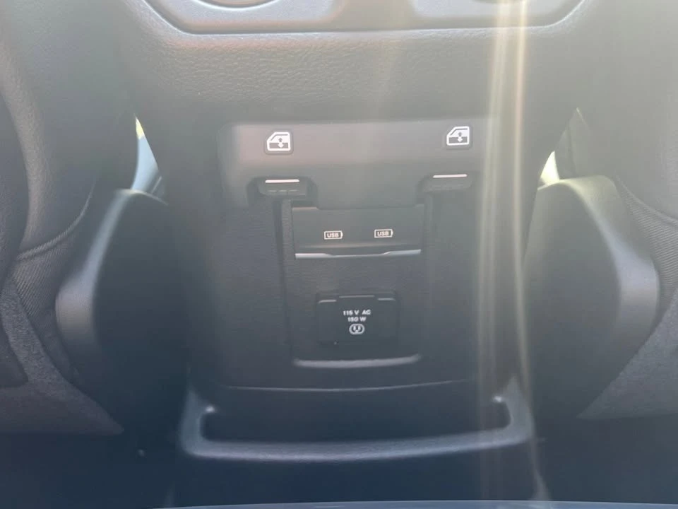 2026 Jeep JL Wrangler - Image 18 of 20