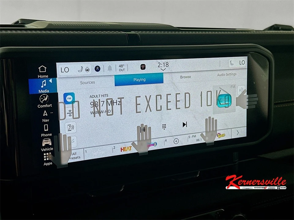 2026 Jeep JL Wrangler - Image 13 of 21
