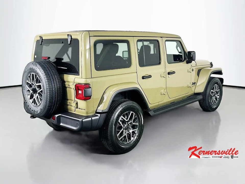 2026 Jeep JL Wrangler - Image 7 of 12