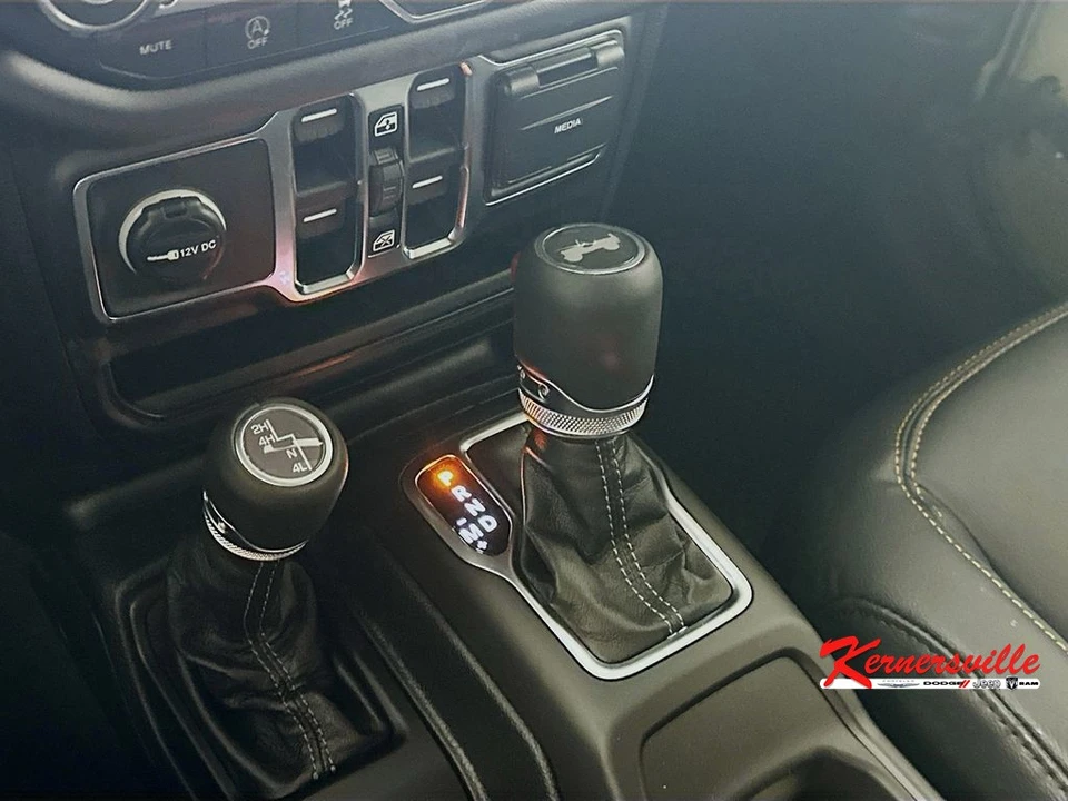 2026 Jeep JL Wrangler - Image 12 of 21