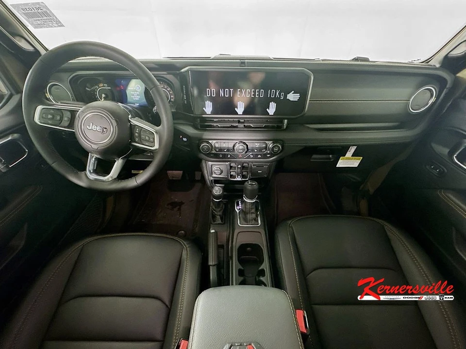 2026 Jeep JL Wrangler - Image 9 of 12