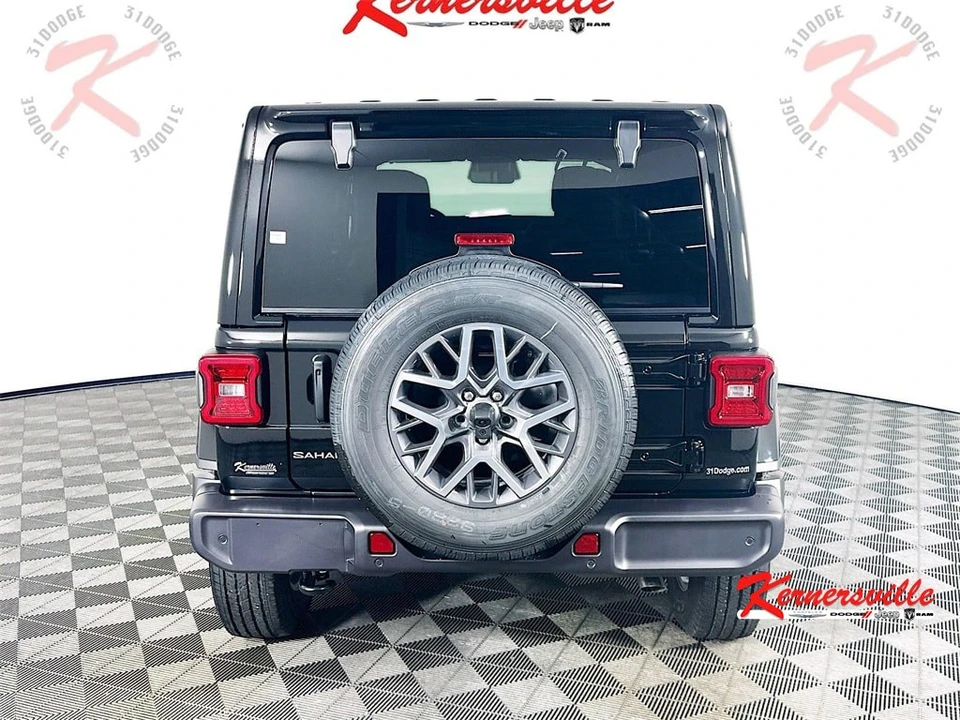 2026 Jeep JL Wrangler - Image 6 of 21