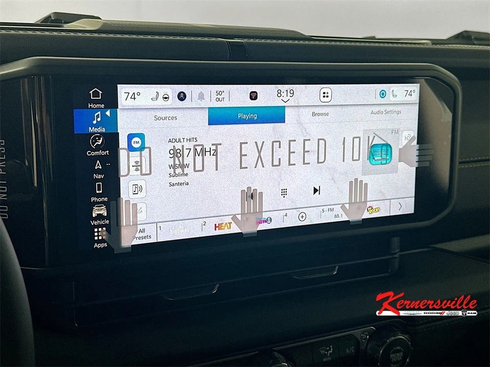 2026 Jeep JL Wrangler - Image 13 of 21