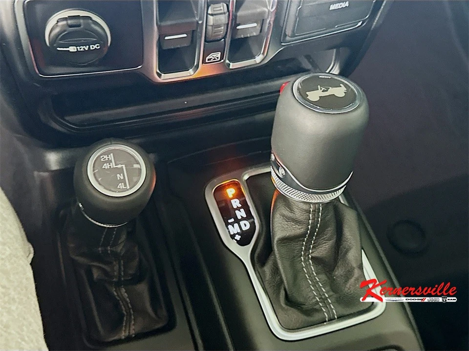 2026 Jeep JL Wrangler - Image 12 of 20