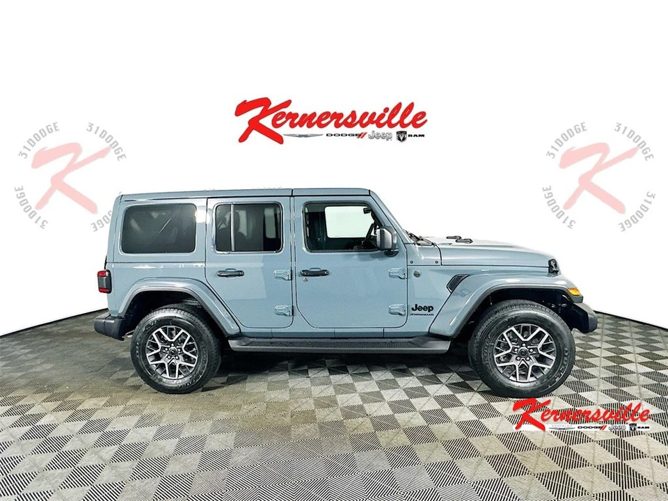 2026 Jeep JL Wrangler - Image 8 of 20
