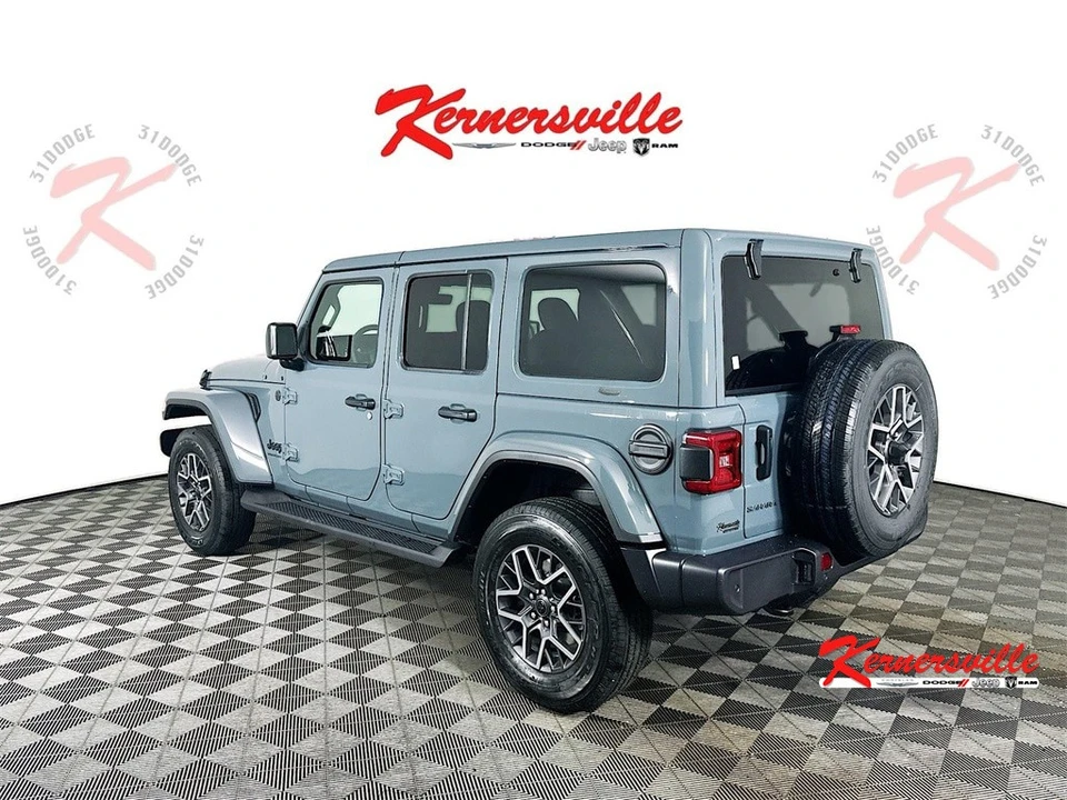 2026 Jeep JL Wrangler - Image 5 of 20