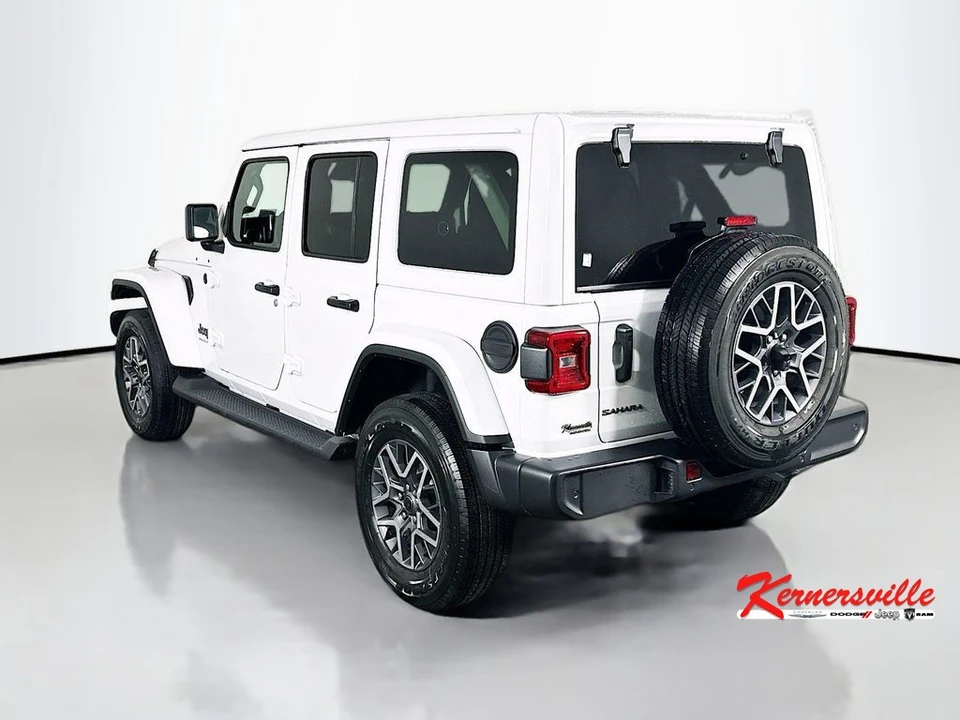 2026 Jeep JL Wrangler - Image 5 of 21