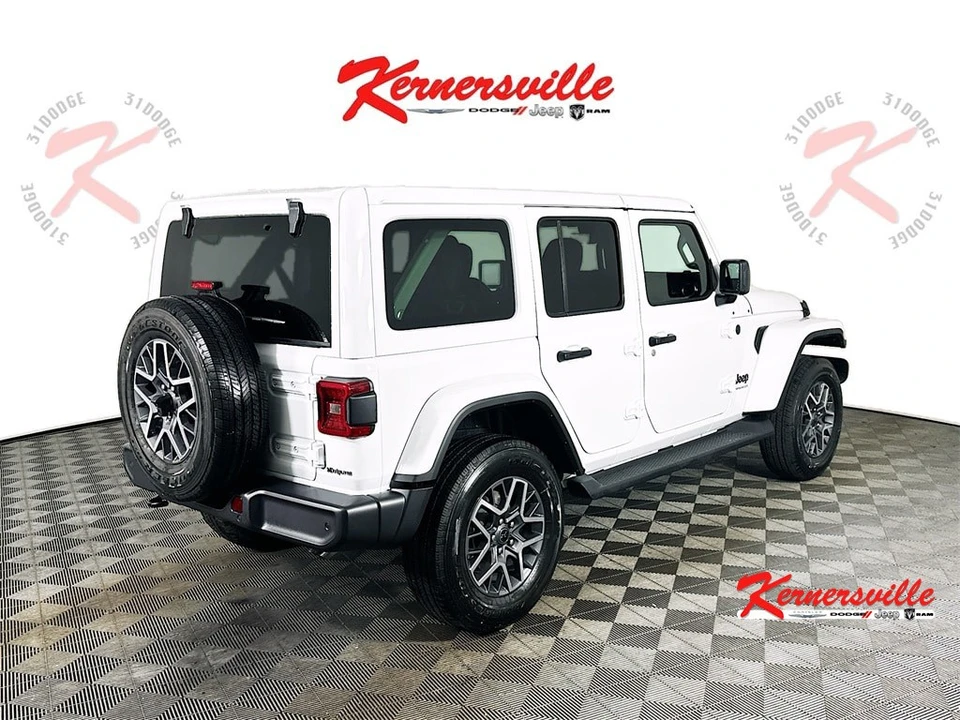 2026 Jeep JL Wrangler - Image 7 of 21