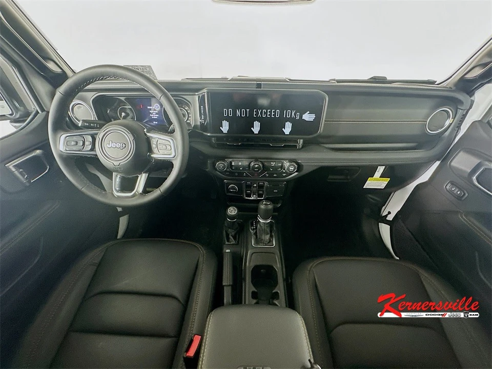 2026 Jeep JL Wrangler - Image 9 of 21