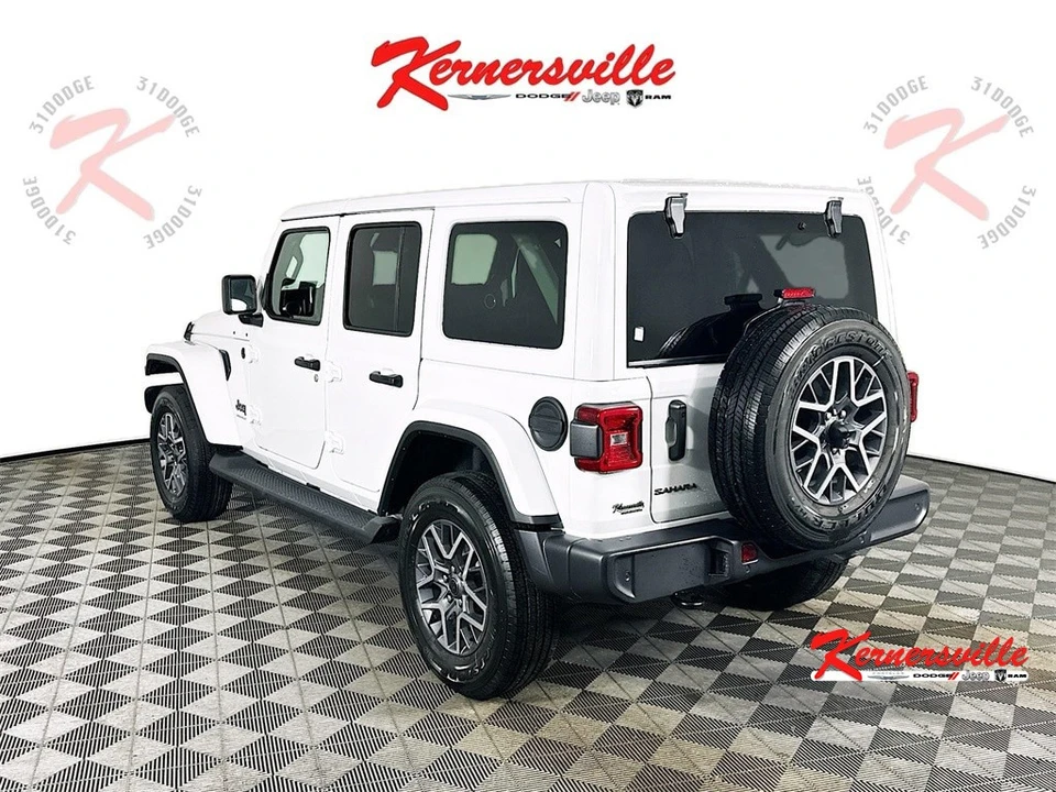 2026 Jeep JL Wrangler - Image 5 of 21
