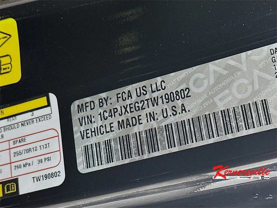 2026 Jeep JL Wrangler - Image 18 of 21