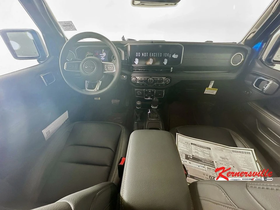 2026 Jeep JL Wrangler - Image 9 of 12