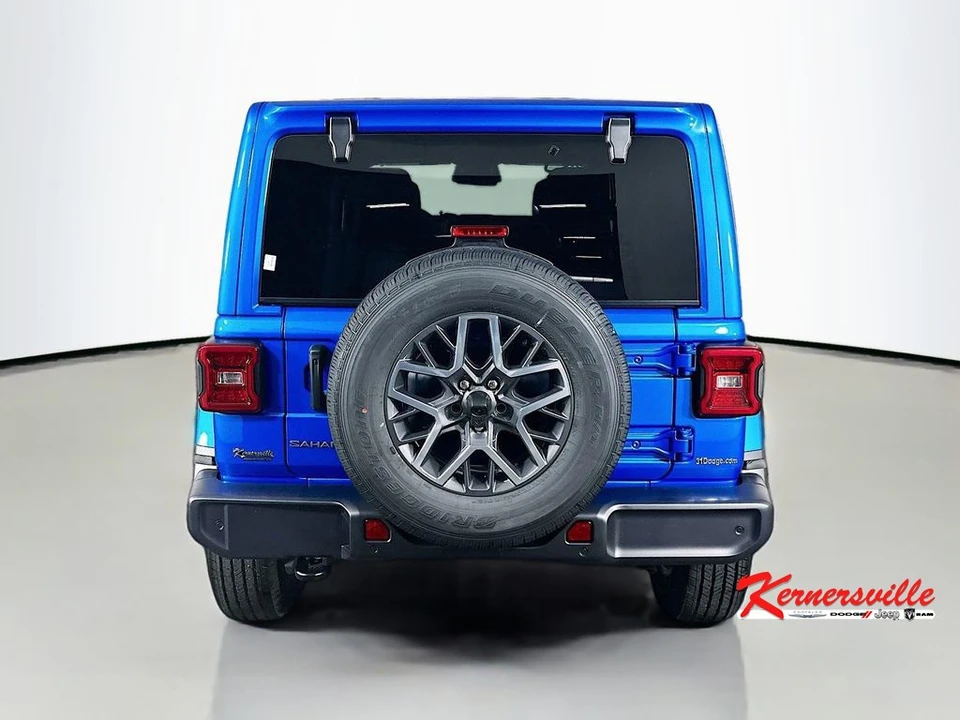 2026 Jeep JL Wrangler - Image 6 of 12