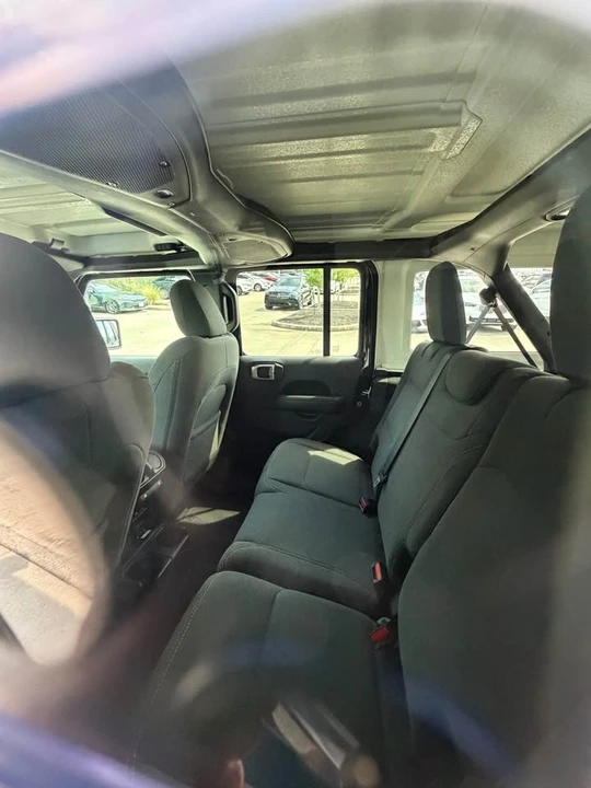 2026 Jeep JL Wrangler - Image 6 of 9