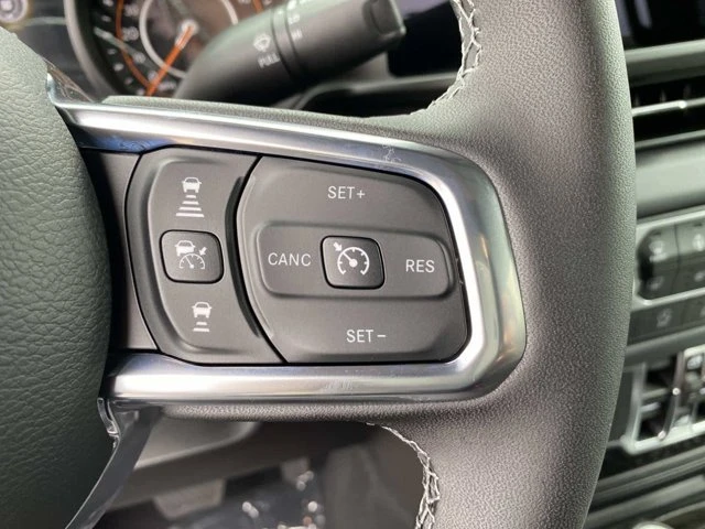 2026 Jeep JL Wrangler - Image 13 of 15